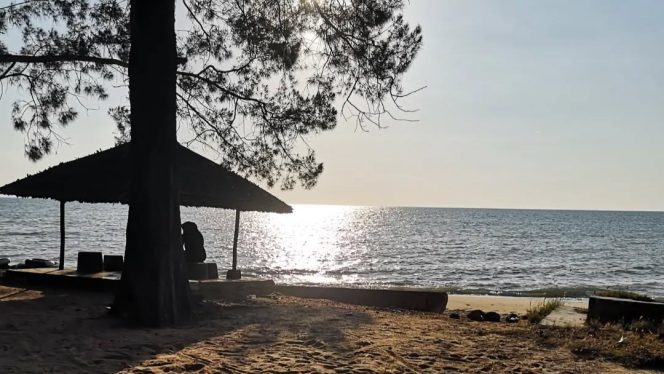 
					Sumber foto L: Instagram @inanora