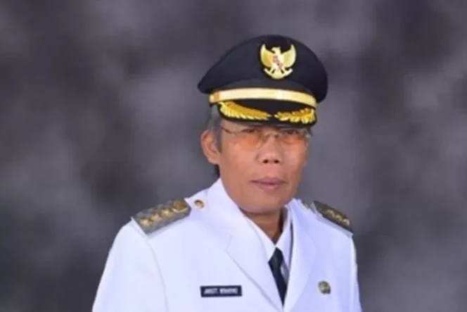 
Terbatasnya Cetakan Fisik, Bappeda Sintang Hadirkan E-Book “Sintang Bersama Jarot” dan “Pengabdian Tanpa Batas”