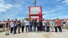 Ketua Dewan Pengurus Daerah Real Estat Indonesia (DPD REI) Kalimantan Barat, H. Baharudin, S.E., mendampingi tiga Direktur Jenderal (Dirjen) Kementerian Perumahan dan Kawasan Permukiman (PKP) saat melakukan kunjungan kerja ke perumahan subsidi/FLPP di Pontianak
