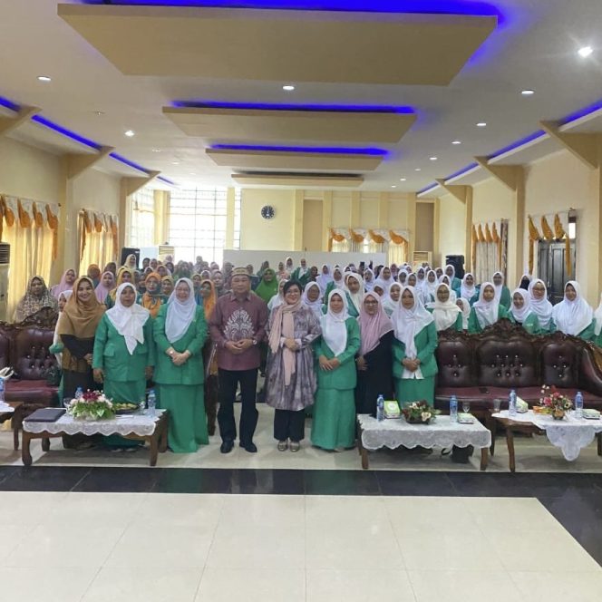 
Fatayat NU Kalbar Tegaskan Komitmen: Bentuk LKP3A dan Sosialisasi Pencegahan Kekerasan Perempuan & Anak