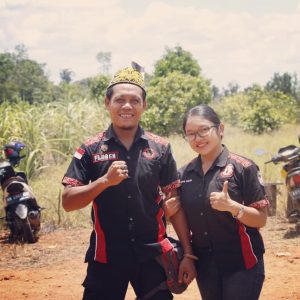 Sumber foto : Instagram @jacxvarantokng
Keterangan : Moment Peresmian Listrik Masuk Desa dan Kampung KB di Teluk Bakung