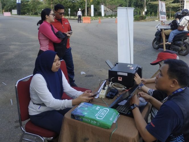 
					Disdukcapil Kubu Raya Gelar Pelayanan Prima Sambut Hari Sumpah Pemuda 2025