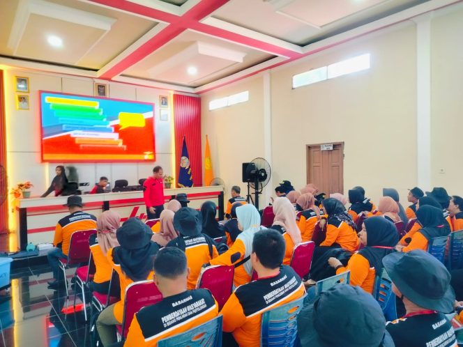 
					Basarnas Pontianak Gelar Pemberdayaan Kelompok Masyarakat di Desa Arang Limbung