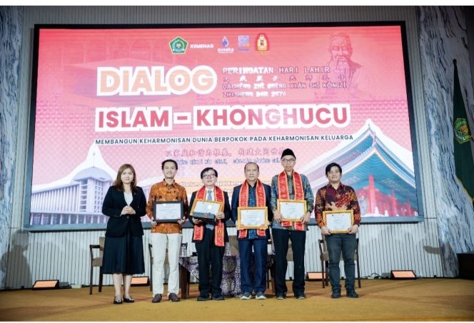 
					Dialog Islam-Khonghucu Internasional V: Sinergi Wasathiyah dan Zhong Yong untuk Membangun Keharmonisan Dunia dari Keluarga