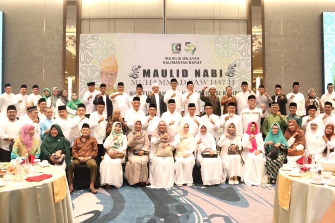 
					KAHMI Kalbar Peringati Maulid Nabi dan Gelar Konsolidasi Se-Kalimantan Barat