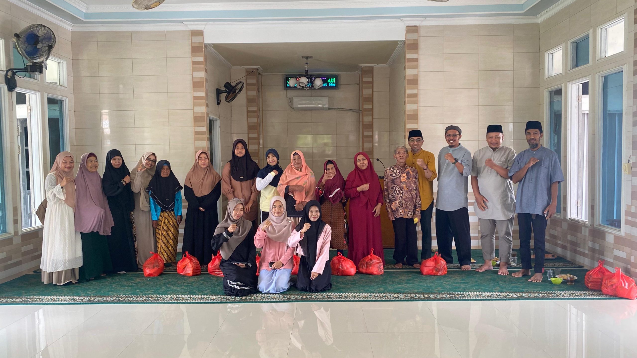 Muhammadiyah Kubu Raya Gelar “Muhammadiyah Berbagi” dalam Rangka Milad ke-113