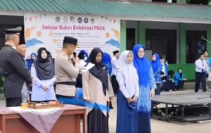 Nayla Zakiyatil Fikriyah, siswi asal Desa Jawa Tengah, Kecamatan Sungai Ambawang, secara resmi dilepas untuk mengikuti Olimpiade Bahasa Arab Tingkat Nasional 2025