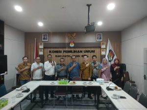 Bawaslu Kubu Raya Awasi Pemutakhiran Data Partai Politik Demi Pemilu Transparan