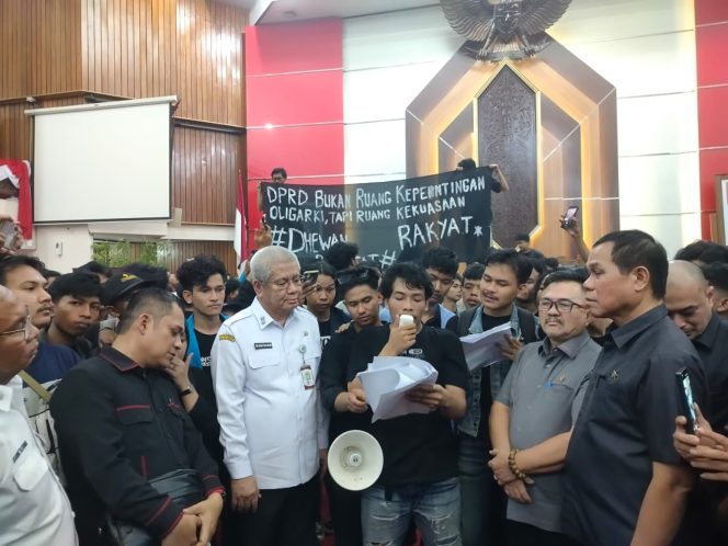 
					“Kalbar Menggugat” Jilid 3: Mahasiswa Tekankan Infrastruktur dan RUU Perampasan Aset