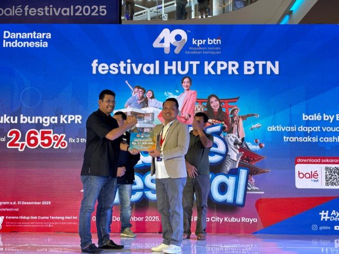 
					HUT KPR ke-49, REI Kalbar Salurkan Donasi Rp31 Juta untuk Korban Bencana Sumatra