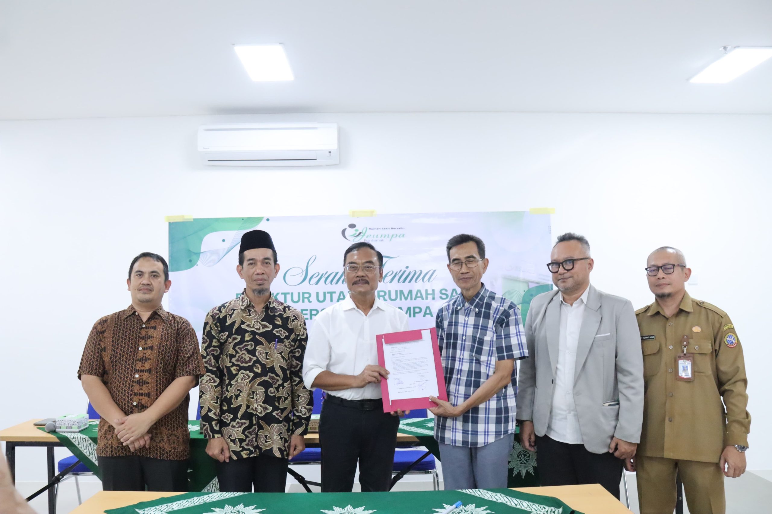 Rumah Sakit Besalin Jeumpa Resmi Lakukan Serah Terima Direktur Utama, Muhammadiyah Siapkan Transformasi Menjadi RS Umum