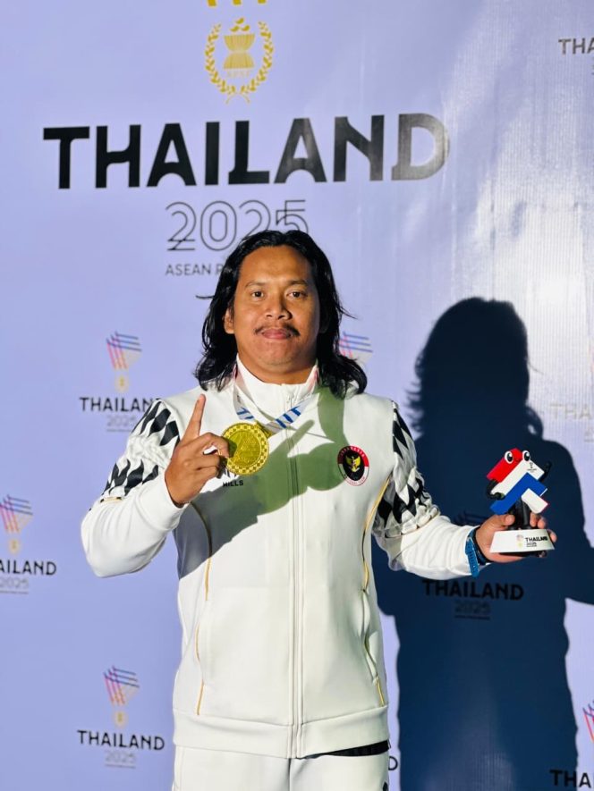 
Atlet Lempar Lembing Asal Kubu Raya Fauzi Purwolaksono Sumbang Emas di ASEAN Para Games 2026