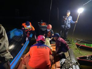 Syaparden Ditemukan Tak Bernyawa di Sungai Melawi, Tim SAR Akhiri Pencarian