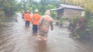 Hari Kedua Pencarian, Tim SAR Gabungan Masih Lakukan Upaya Temukan Kakek Toni di Sajingan
