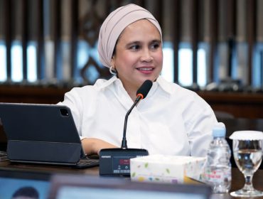 Fenty Noverita selaku Wakil Ketua Umum Bidang Pendidikan dan Kebudayaan Kamar Dagang dan Industri (KADIN) Provinsi Kalimantan Barat