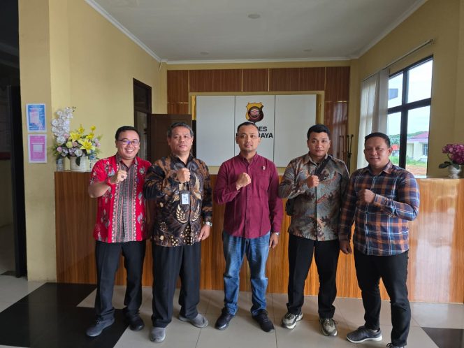 
					KPAD Kayong Utara dan SP3APMD Koordinasi ke Polres Kubu Raya, Bahas Perkembangan Kasus Dugaan Kekerasan Santri