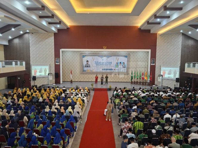
Silaturahim Idul Fitri Muhammadiyah Kalbar Jadi Momentum Perkuat Ukhuwah dan Kepedulian Global