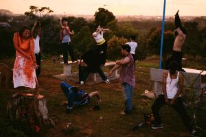 LIMINAL.0 Gelar “12 Jam Menari”: Ritual Gerak Kolektif Rayakan Hari Tari Dunia di Bukit Bumintara Singkawang