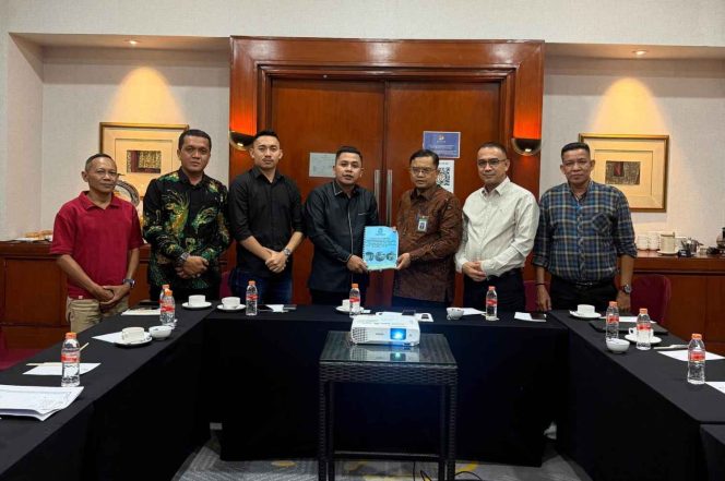 
					Perjuangkan Sekolah Layak, DPRD Kubu Raya Temui Dirjen PAUD dan Dikdasmen
