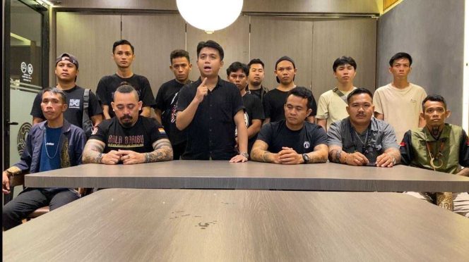 
					Jangan Obok-Obok Kalbar!” Aliansi Generasi Muda Dayak Ultimatum KPK soal Dugaan Korupsi Jalan Kabupaten Mempawah