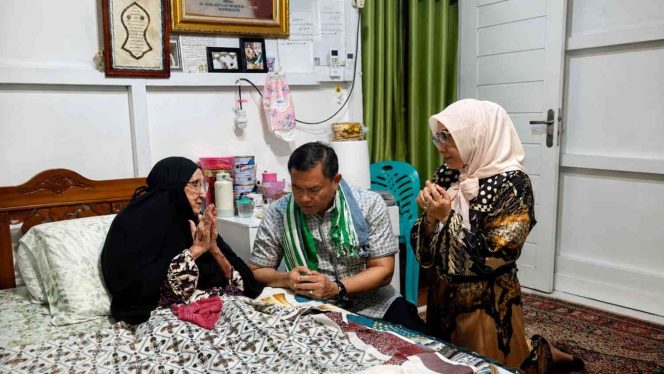 
					Wakil Kepala BGN Sony Sanjaya Bersilaturahmi ke Kediaman Hubabah Annisa Alhaddad
