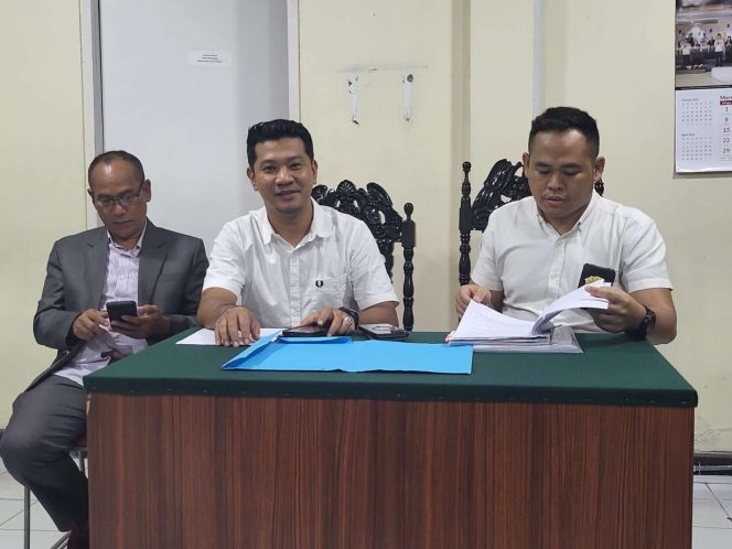 
					Hakim Tolak Eksepsi Showroom Auto88 dan Dipostar Finance, Kasus Dugaan Tagihan Fiktif dan Penahanan BPKB Siap Dibuktikan di Persidangan