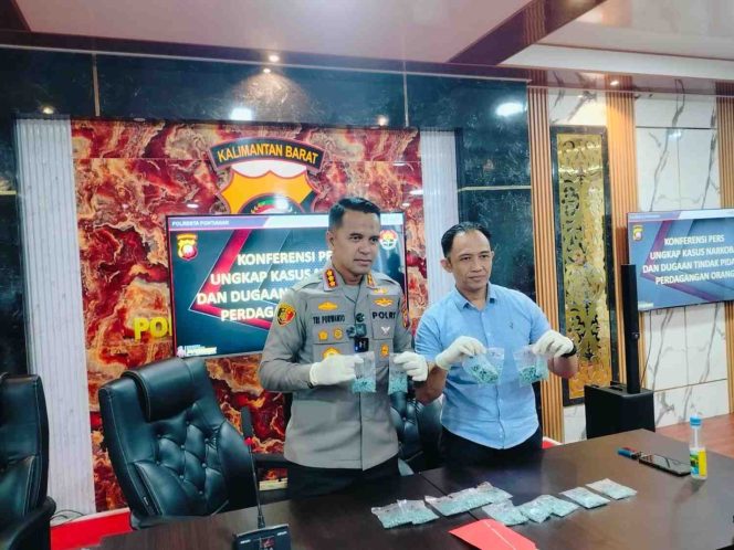 
					Polresta Pontianak Ungkap Peredaran 1.562 Butir Ekstasi, Satu Tersangka Diamankan