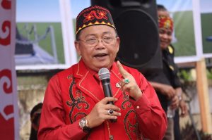 Tokoh sentral Dayak, Dr. (H.C) Drs. Cornelis, M.H