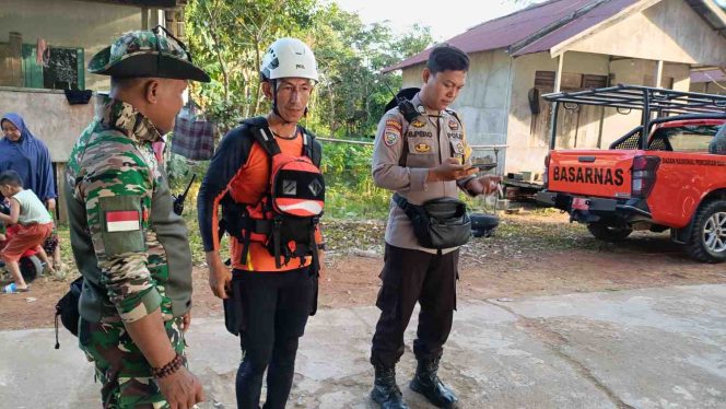 
Tim SAR Gabungan Cari Pemancing Diduga Tenggelam di Sungai Kapuas, Tayan Hilir