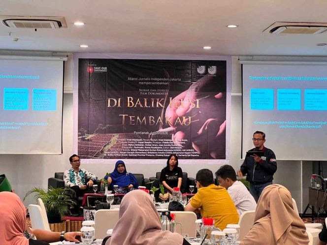 
Menguak Tabir Industri Rokok, AJI Jakarta dan AJI Pontianak Gelar Nobar dan Diskusi Film “Di Balik Ilusi Tembakau”
