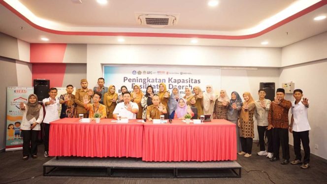 
KREASI Ketapang Tingkatkan Kapasitas Fasilitator Daerah BSAN, Wujudkan Sekolah Aman dan Nyaman