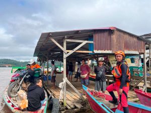 Korban Jatuh dari Kapal Motor Tambang di Sanggau Ditemukan Meninggal Dunia Setelah Tiga Hari Pencarian