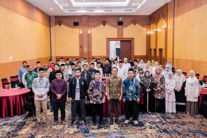
Dua Dai Kalimantan Barat Ikuti ToT Da’i-Daiyah FESYAR KTI 2026, Perkuat Dakwah Ekonomi Syariah di Era Digital