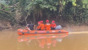Tim SAR Gabungan Temukan Bocah yang Jatuh ke Sungai Landak dalam Kondisi Meninggal Dunia