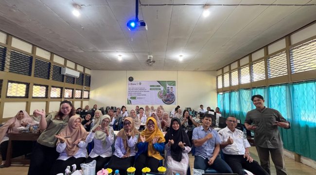 Perkuat Pendidikan Kebencanaan, 31 Guru Sains Singkawang Ikuti Pelatihan STEM Mitigasi Banjir