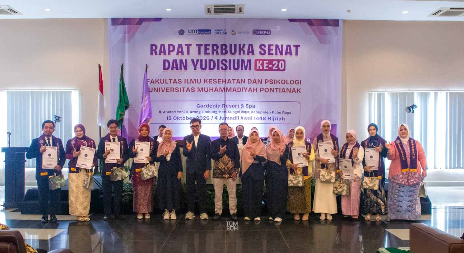 104 Lulusan FIKPsi UM Pontianak Siap Hadapi Dunia Kerja