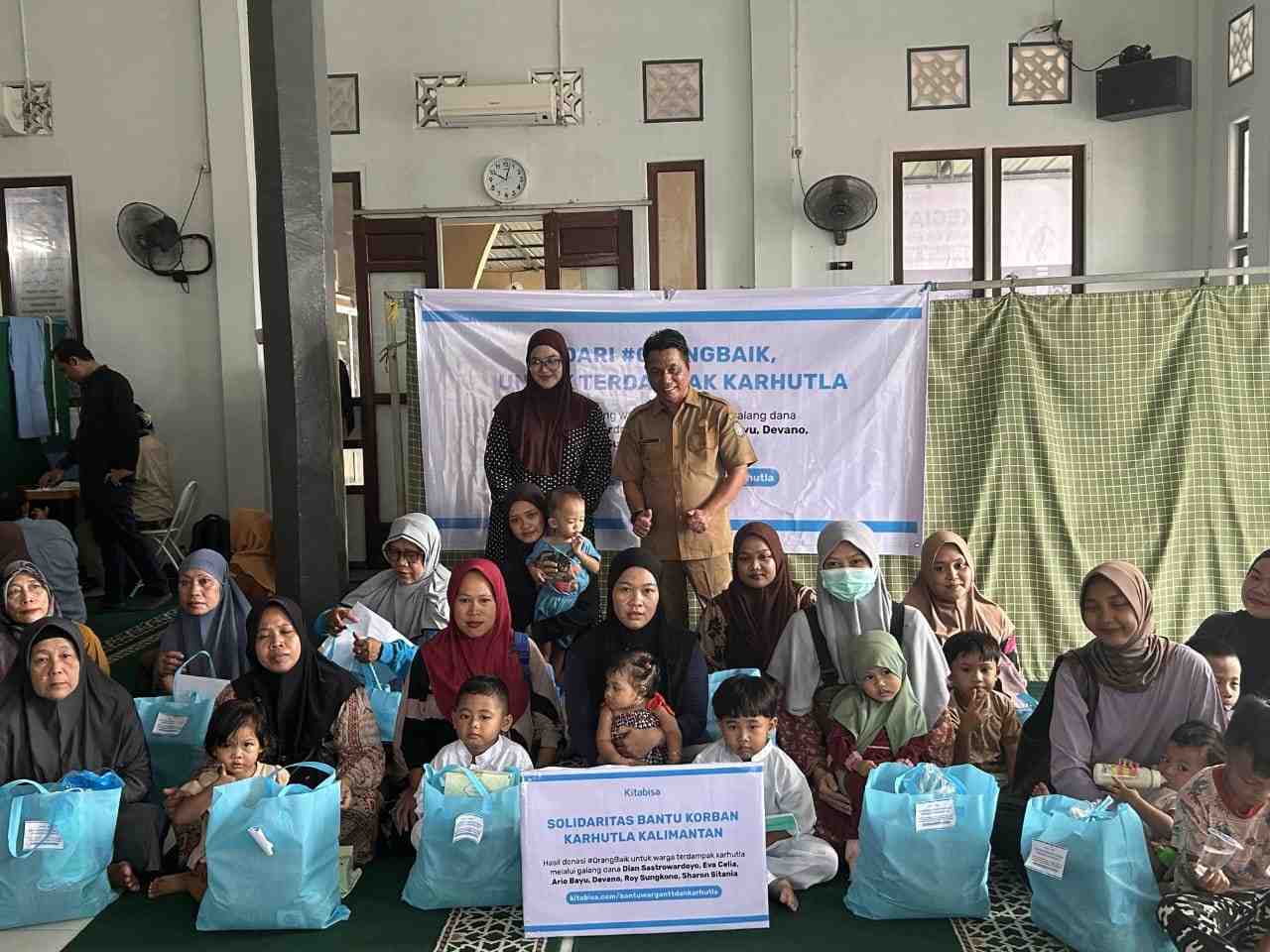 Lazismu Kalimantan Barat bersama Puskesmas Korpri menggelar layanan kesehatan gratis dan membagikan bingkisan kepada 150 peserta terdampak kebakaran hutan dan lahan (karhutla) di Masjid Sahil, Jalan Parit Haji Muksin, Kabupaten Kubu Raya, Senin (26/10/2026)